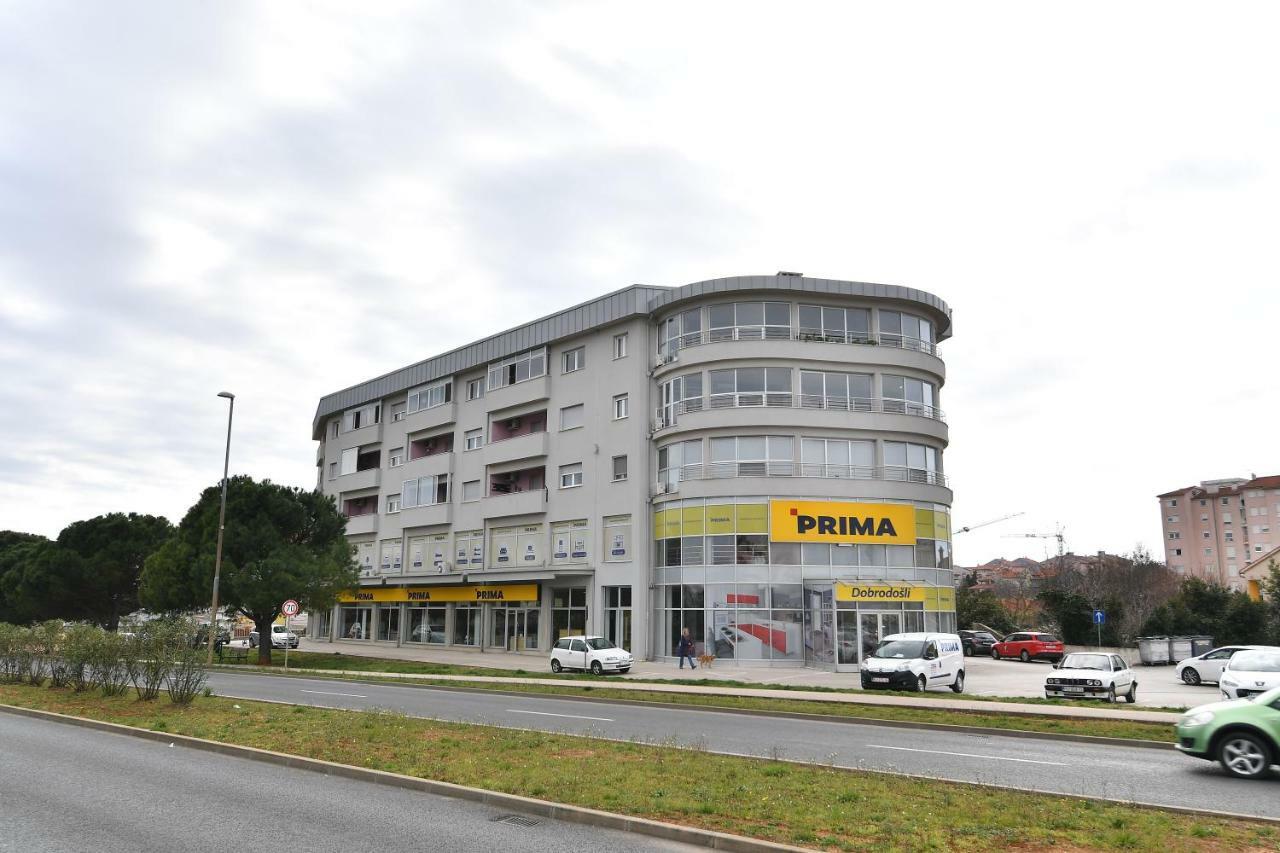 City Penthouse Vita Pula Buitenkant foto